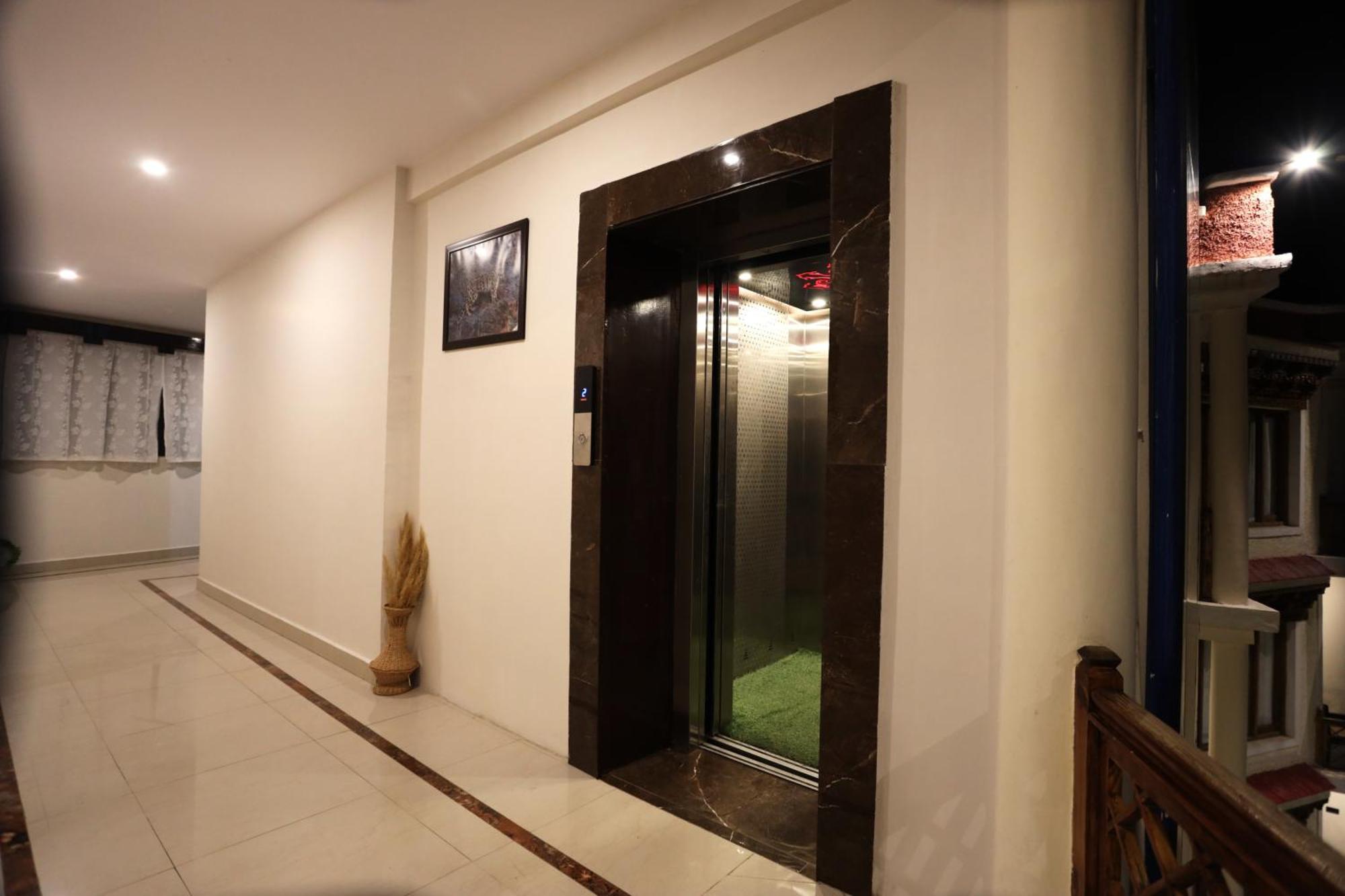 Hotel Nalanda Ladakh Leh Esterno foto